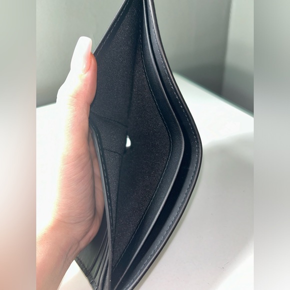 Burberry Black International Bifold Wallet w COA - Picture 6 of 10